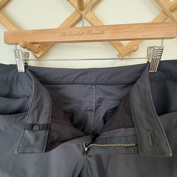 Lululemon ABC Warpstreme Classic Fit - Picture 7 of 8